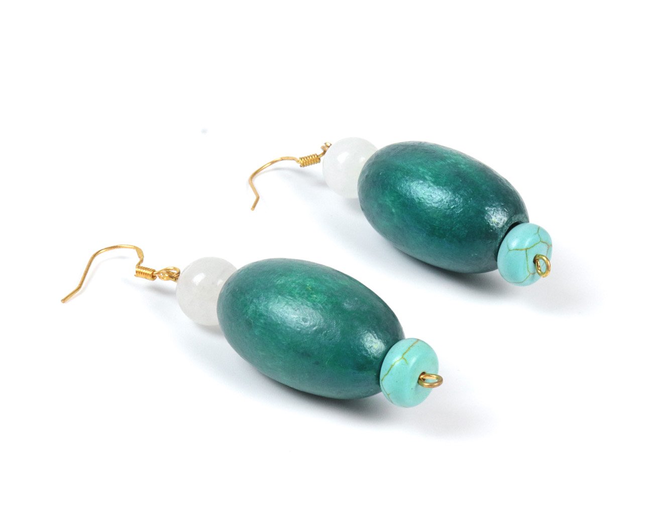 Χειροποίητα κρεμαστά σκουλαρίκια με φεγγαρόπετρα ξύλινο πράσινο στοιχείο & τιρκουάζ χαολίτη