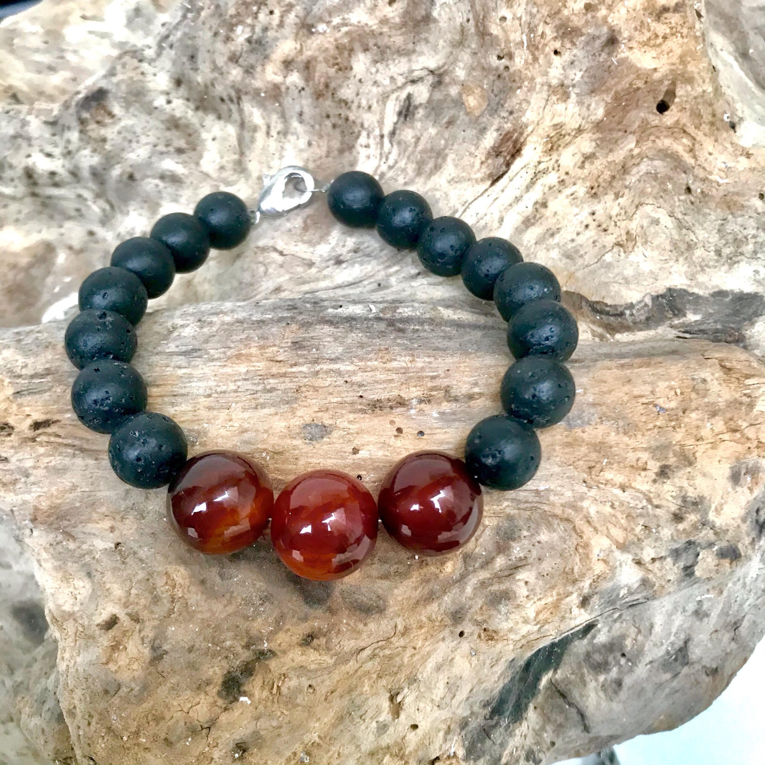 βραχιόλι με μαύρη λάβα και αχάτη