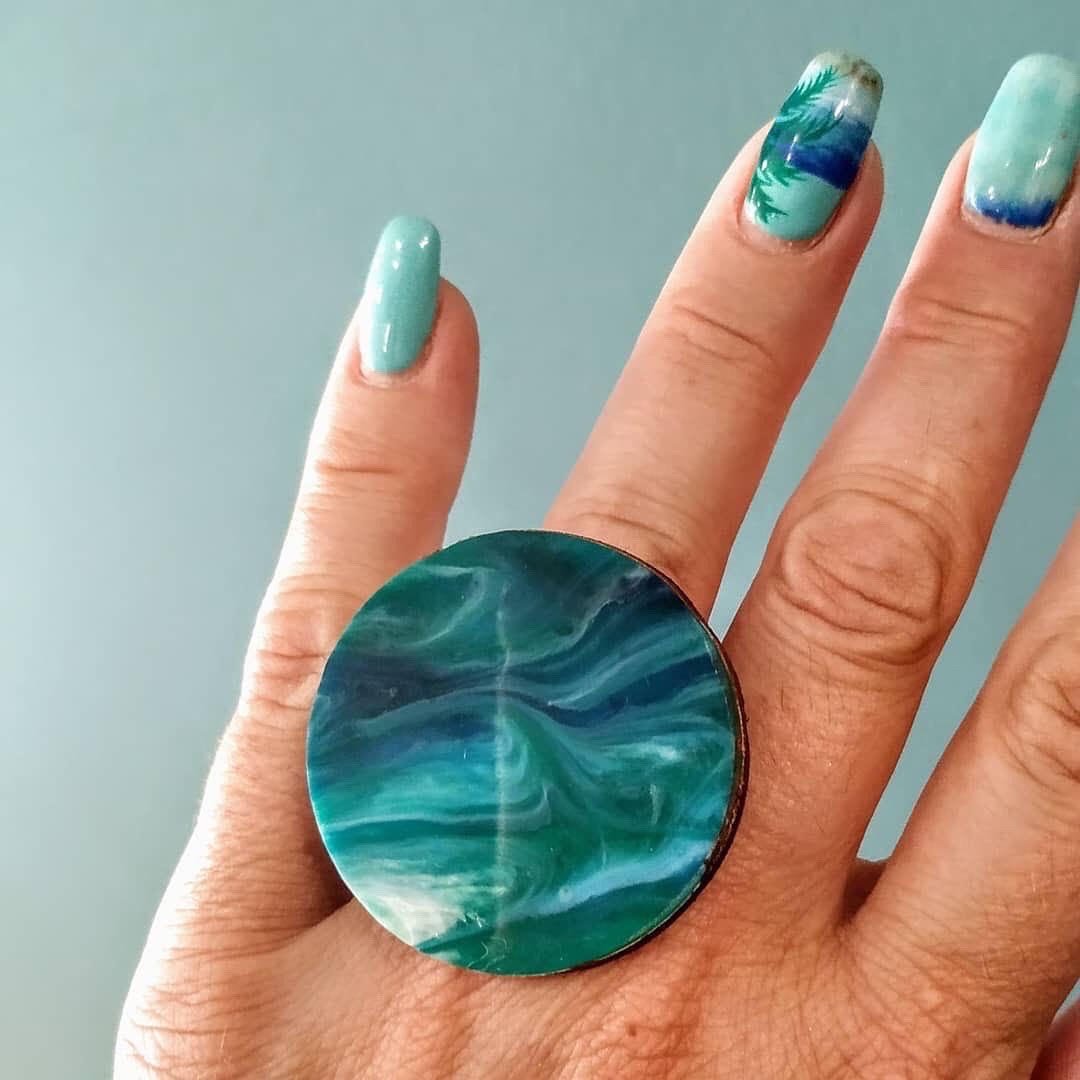 δαχτυλίδι με ξύλο και γυαλί