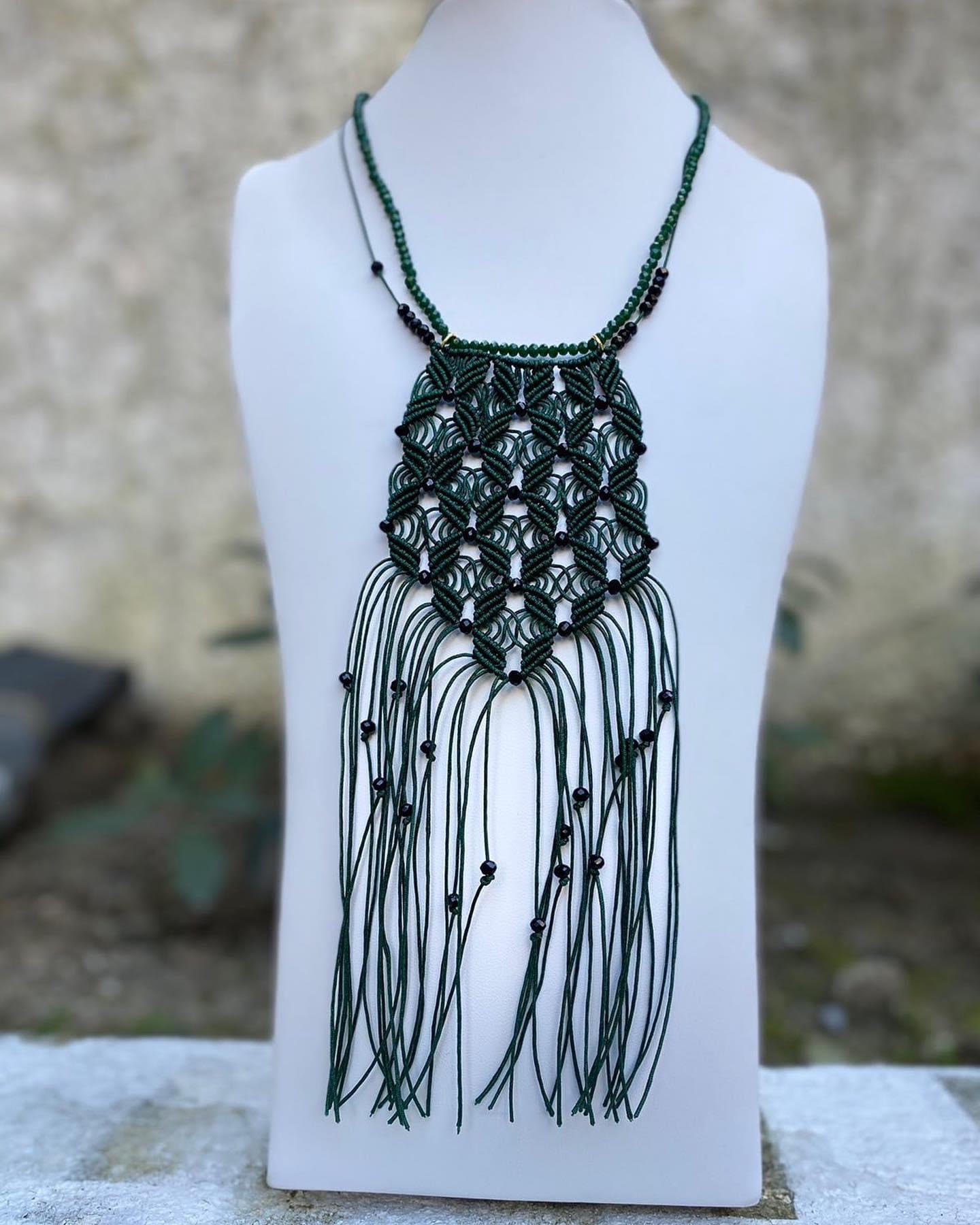 πράσινο μακραμέ κολιέ